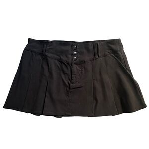 *EUC* H&M Black Pleated Mini Skirt